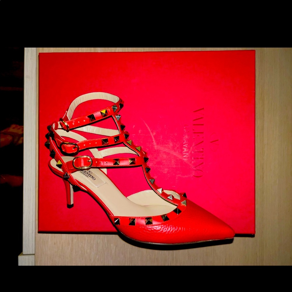Valentino Rockstuds